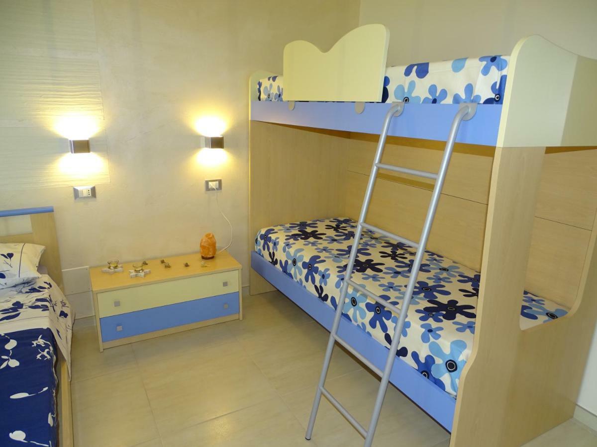 Felline Linda Casa Vacanze מראה חיצוני תמונה