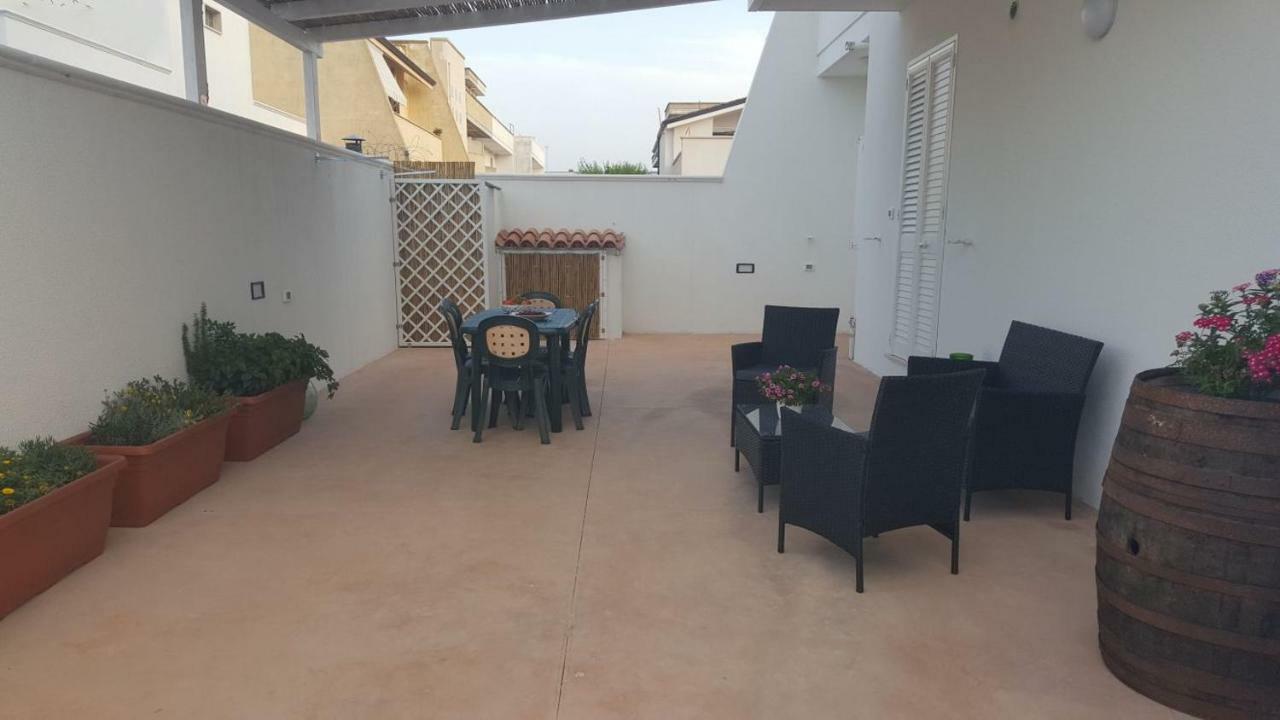Felline Linda Casa Vacanze מראה חיצוני תמונה
