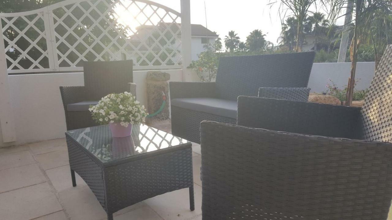 Felline Linda Casa Vacanze מראה חיצוני תמונה